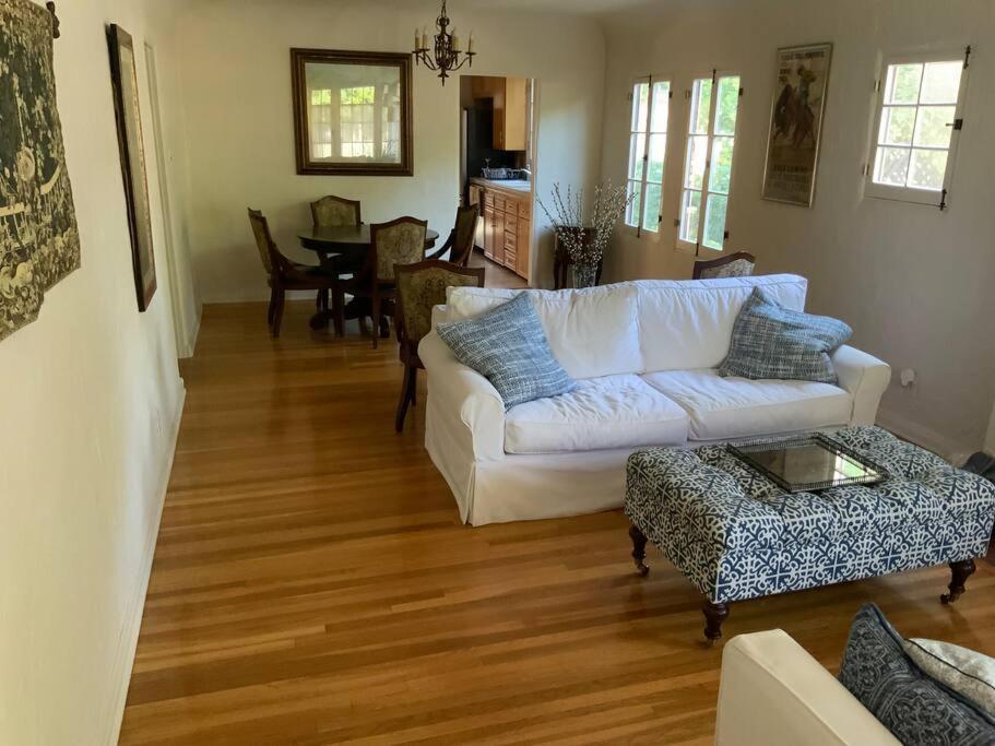 House, Walking Distance From Universal Studios ลอสแอนเจลิส ภายนอก รูปภาพ